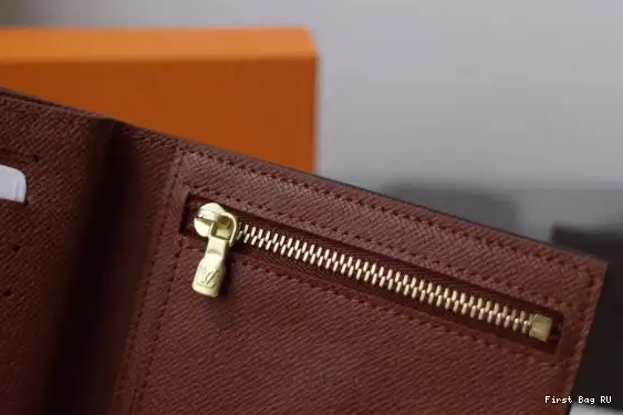 First bags ru LOUIS WALLET VUITTON AMERIGO 0704